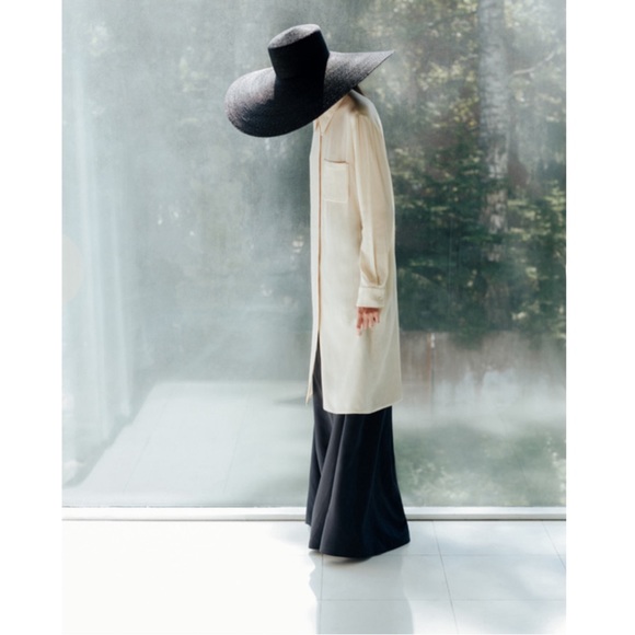 Samuji Teniel Dress Size Large in a Cream Color Samuji 2017 - Picture 4 of 16